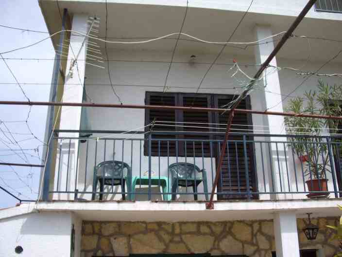 Room 2